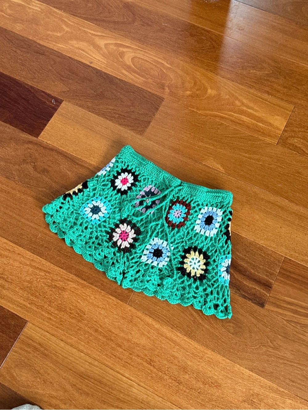 NEW ANDI BAGUS INDAH Green Crochet Floral Mini Skort shorts REVOLVE AGUA BENDITA - Picture 7 of 8